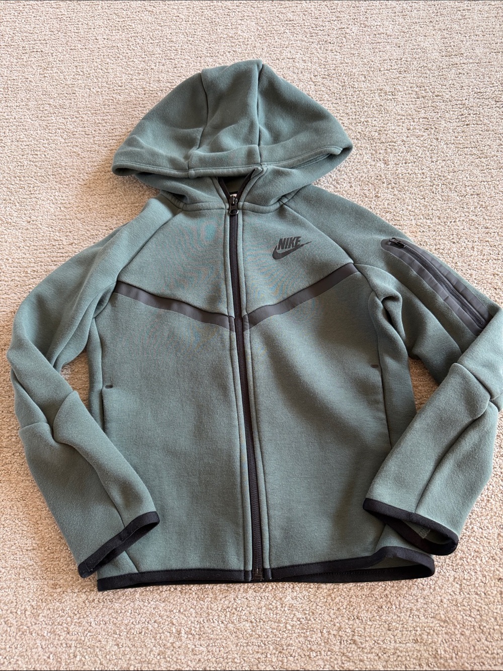 Kids Nike Tech